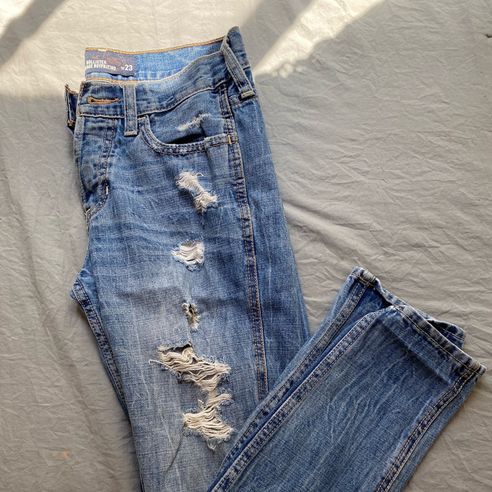 Low-rise Boyfriend jeans